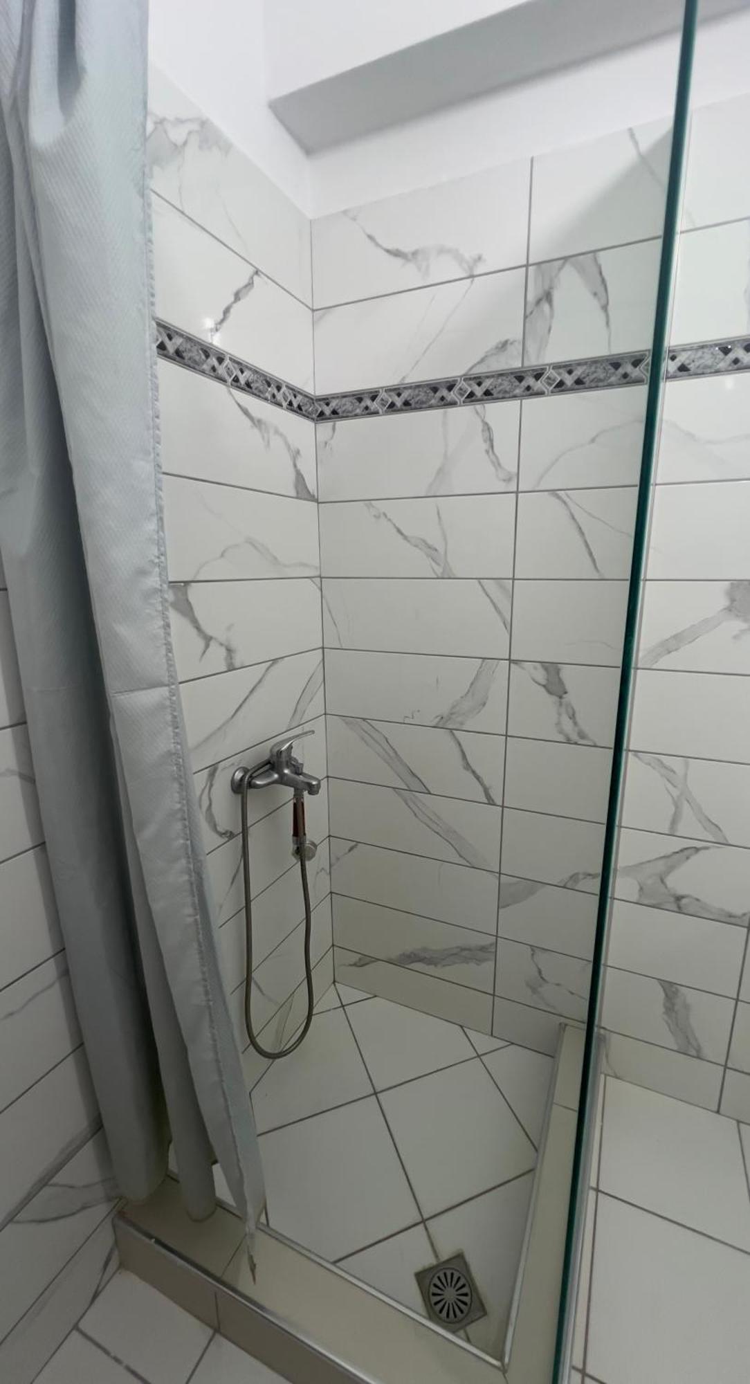 Apartments Eri Saranda Zewnętrze zdjęcie
